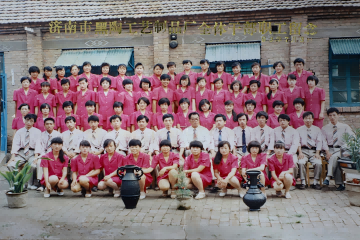 【長田榮耀·非遺新章】龍格黑陶徐慶增受聘山東藝術(shù)設(shè)計職業(yè)學(xué)院客座教授：以匠心傳薪火，讓黑陶煥新生